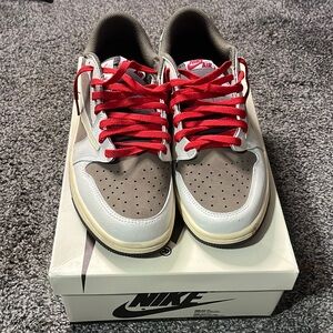 Travis Scott Reverse Mocha 1s